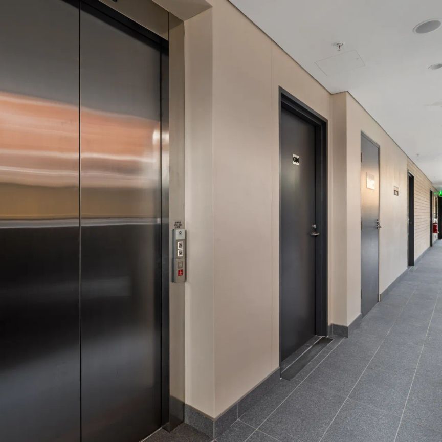 Luxury studio just 700m from Ashfield Station 208 is available soon - Photo 1