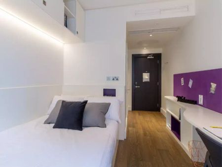 Deluxe Ensuite - Photo 5