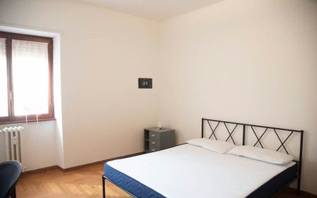 Via Colle Di Mezzo, Rome, Lazio 00143 - Photo 4