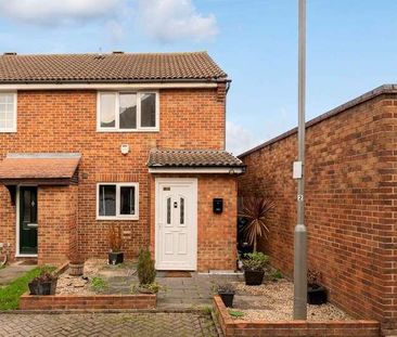 St Benets Close, Earlsfield, SW17 - Photo 2