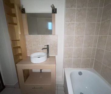 A LOUER - AIX EN PROVENCE - 1/2 PIECES COURS SEXTIUS - Photo 2