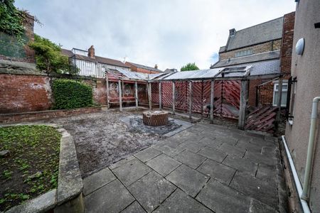 Student House 6 bedroom, Broomhall, Sheffield - Photo 2