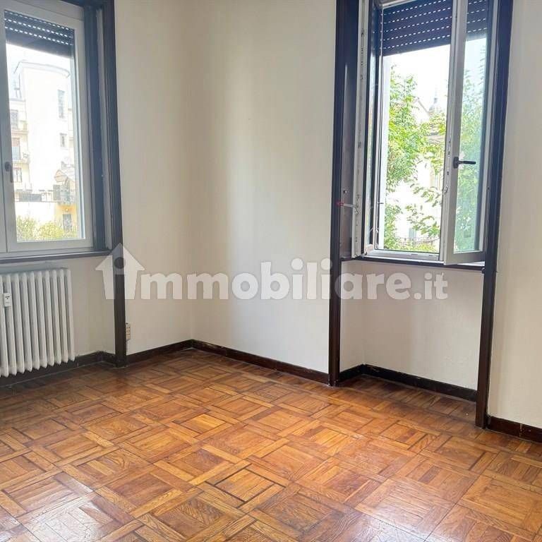 Trilocale via Manzoni 35, Centro Storico, Monza - Photo 1