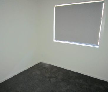 10 Steve St, Munno Para, SA 5115 - Photo 2