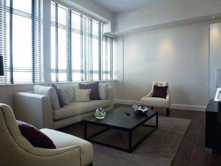 City Road, EC1V - Photo 2