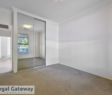 55 Lyon Road, ATWELL WA 6164 - Photo 4