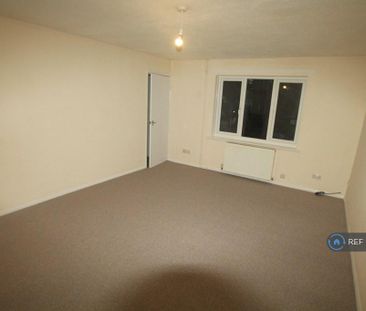 2 bedroom maisonette to rent - Photo 1