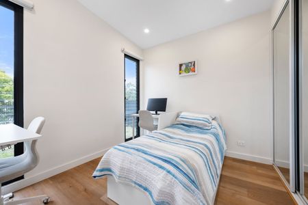 55 The Circle, Jannali NSW 2226 - Villa For Rent | Domain - Photo 2