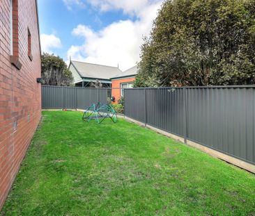 3/412 Cobden Street, Mount Pleasant, Vic 3350 - Photo 5