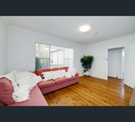 2/76 Michael Street, Jesmond, NSW 2299 - Photo 4