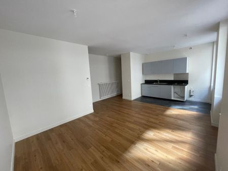 APPARTEMENT T3 A LOUER - Photo 3