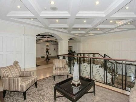 For Lease - 5233 Dundas Street Unit# 2024, Toronto, Ontario - Photo 3