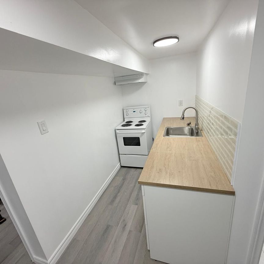 For Lease - 75 Fordover Drive, Toronto, Ontario - Photo 1