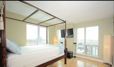 For Lease - 8 Lee Centre Drive Unit# 2009, Toronto, Ontario - Photo 4
