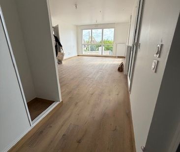 Location Appartement 3 pièces 70m² BAYEUX 14400 - Photo 1