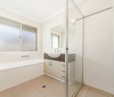 Perfect location - Photo 5