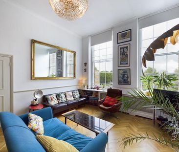 3 bedroom flat to rent - Photo 1