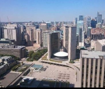 For Lease - 70 Temperance Street Unit# 3601, Toronto, Ontario - Photo 3