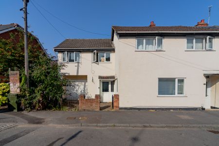 Raymond Road, Maidenhead, SL6 - Photo 4