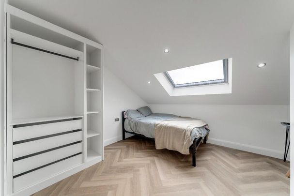 6 bedroom house to rent - Photo 1