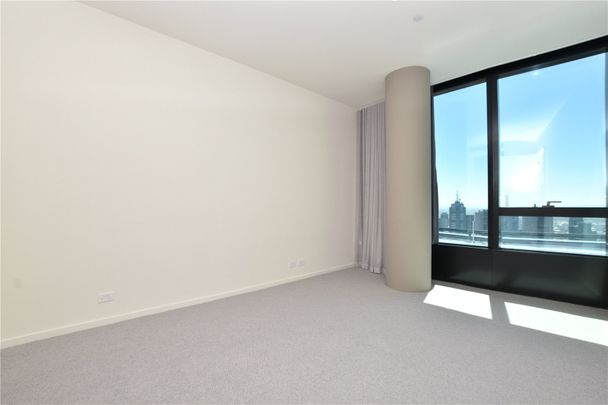 7203/70 Southbank Boulevard - Photo 1