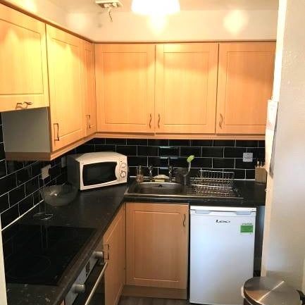 2 Bed Flat, Roseburn St, EH12 - Photo 1