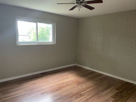 For Lease - 6 Wall Court Unit# Main, Barrie, Ontario - Photo 5