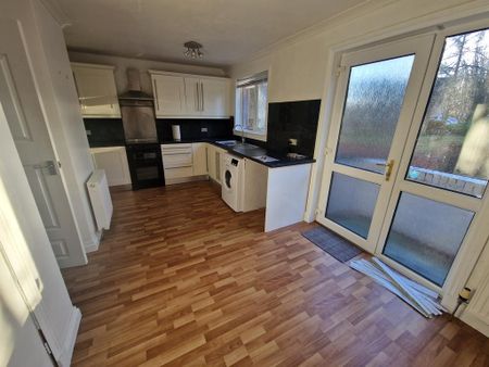 2 bedroom terraced house to rent - Photo 3