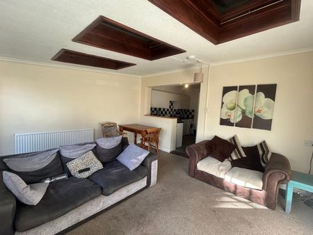 5 Bed End Terrace, Kellaway Avenue, BS6 - Photo 4