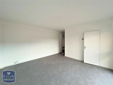 Location Appartement 1 pièce 27m² MONTAUBAN 82000 - Photo 4