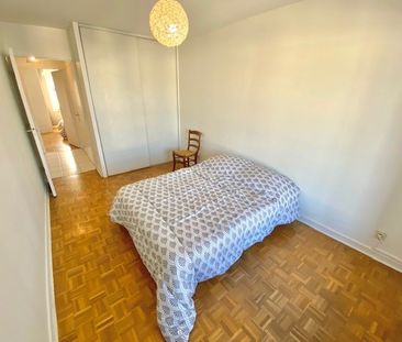 Location Appartement 3 pièces Meublé 73m² LYON 7ème - Photo 3