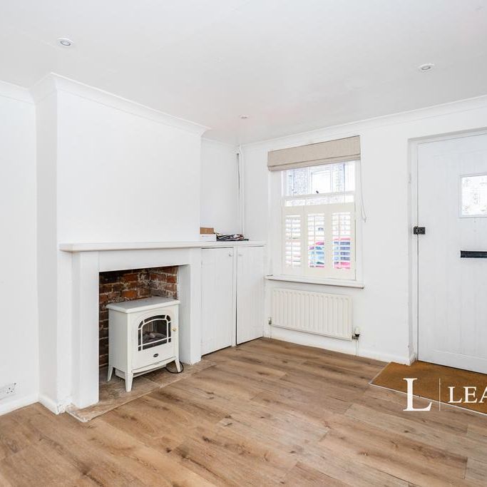 2 bedroom house to rent - Photo 1