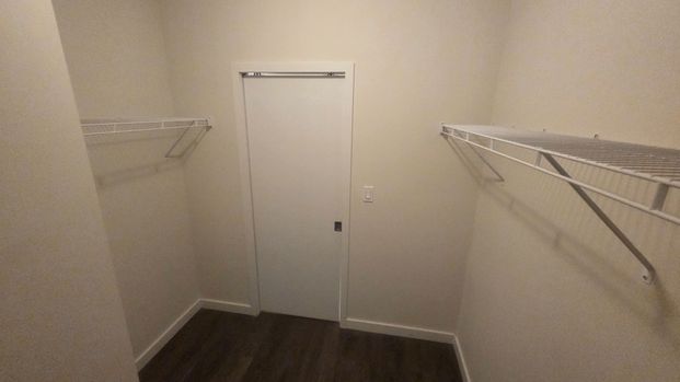 For Lease - 690 King Street Unit# 221, Kitchener, Ontario - Photo 1