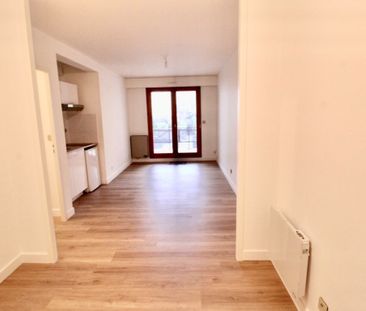 Location Appartement 1 pièce 27m² NANTES 44000 - Photo 2