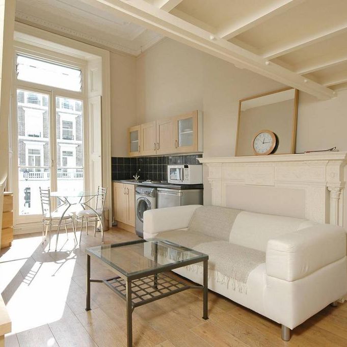 Studio to rent - Photo 1