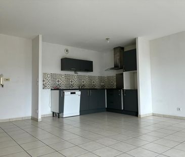 Location Appartement 3 pièces 65m² VALENCE 26000 - Photo 5