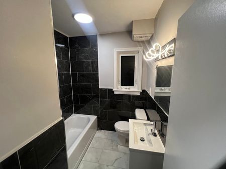 For Lease - 21 Towpath Road Unit# 2, Thorold, Ontario - Photo 5