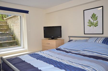 109 Broomspring Lane, Broomhall, Sheffield S10 2FD - Photo 4