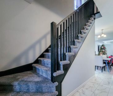 For Lease - 33 Fairgrounds Drive, Hamilton, Ontario - Photo 1