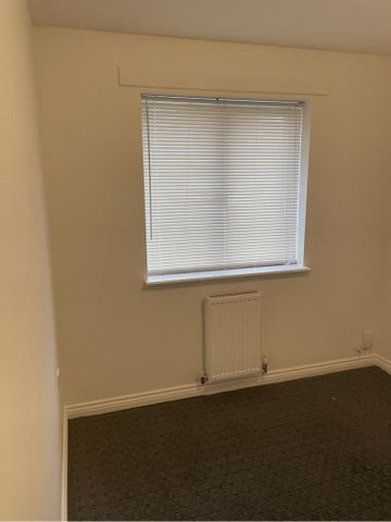 4 bedroom detached house to rent - Photo 4