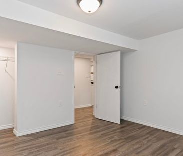 For Lease - 36 Bond Street, London South, Ontario - Photo 1