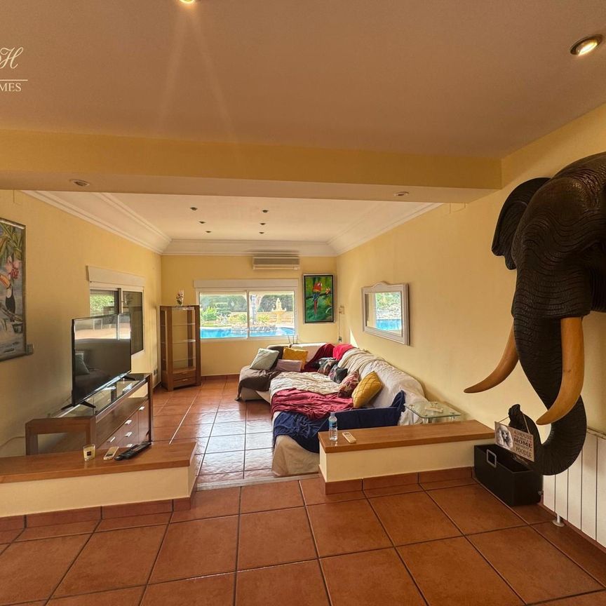 Impresionante casa independiente en alquiler en Altea - Photo 1