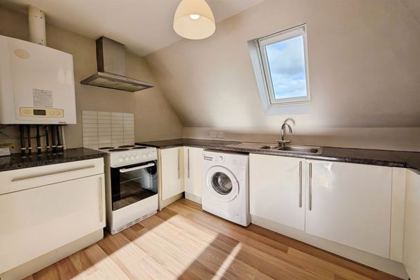 Waterloo Road, Southampton, SO15 - Photo 1