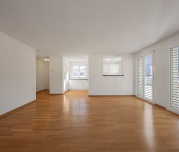 Modern, quiet and yet in the midst of the action - Foto 3