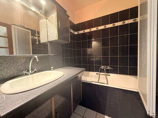 Location Appartement 1 pièce 31m² - Photo 1