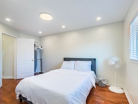 For Lease - 5321 Red Brush Drive, Mississauga, Ontario - Photo 5