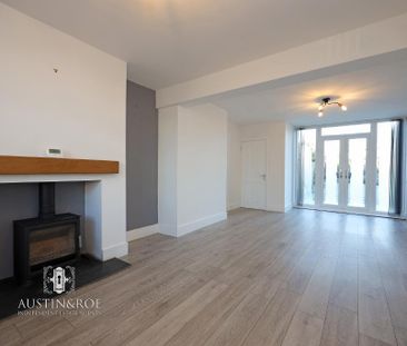 3 bedroom semi-detached house to rent - Photo 2