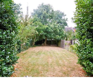 Room in a Shared House, Dalmore Road, SE21 - Photo 1