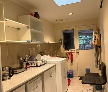 4-bedroom shared house, Pear court - Photo 5
