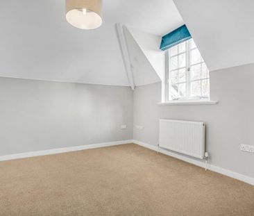 3 bedroom detached house to rent - Photo 3